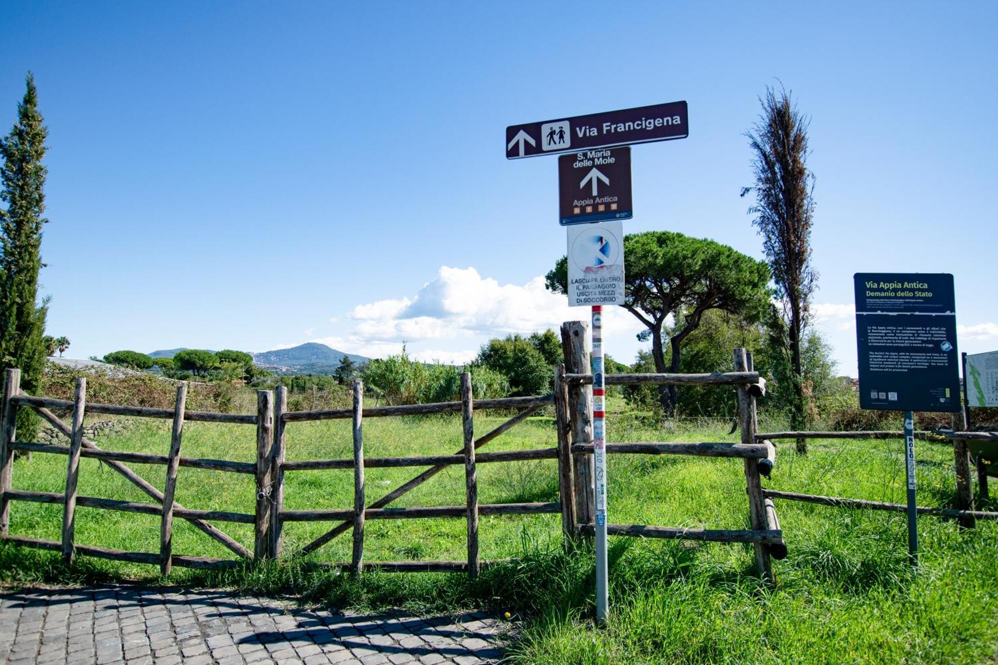 Attico Appia Antica Ciampino Aeroporto Santa Maria delle Mole Exterior foto